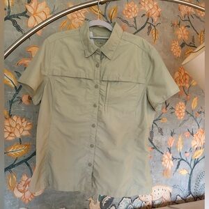 L.L. Bean Tropicwear Light Green Short Sleeve Shirt